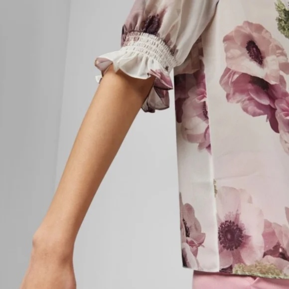 EUC Ted Baker Cayliee Puff Sleeve Floral Semi Sheer Blouse Top Size 2 or US 6 - Picture 7 of 10